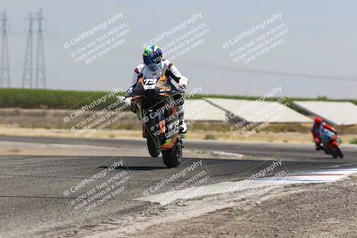 media/Aug-03-2025-TrackDaz (Sun) [[bf4a71acf9]]/A Group/12pm (Wheelie Bump)/